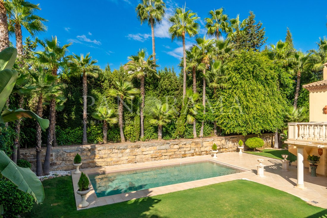 Villa in Nueva Andalucia, Marbella, Spain 3 - 12085925