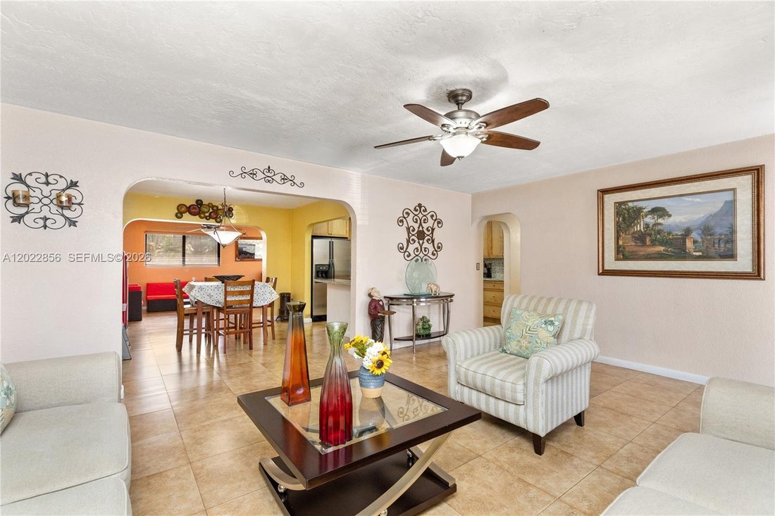 House in Pembroke Pines, Florida, United States 2 - 18018681