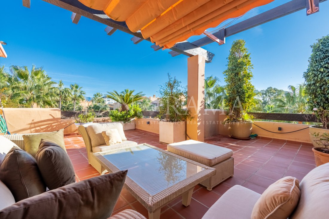 Penthouse in San Pedro de Alcantara, Andalusia, Spain 3 - 13629561