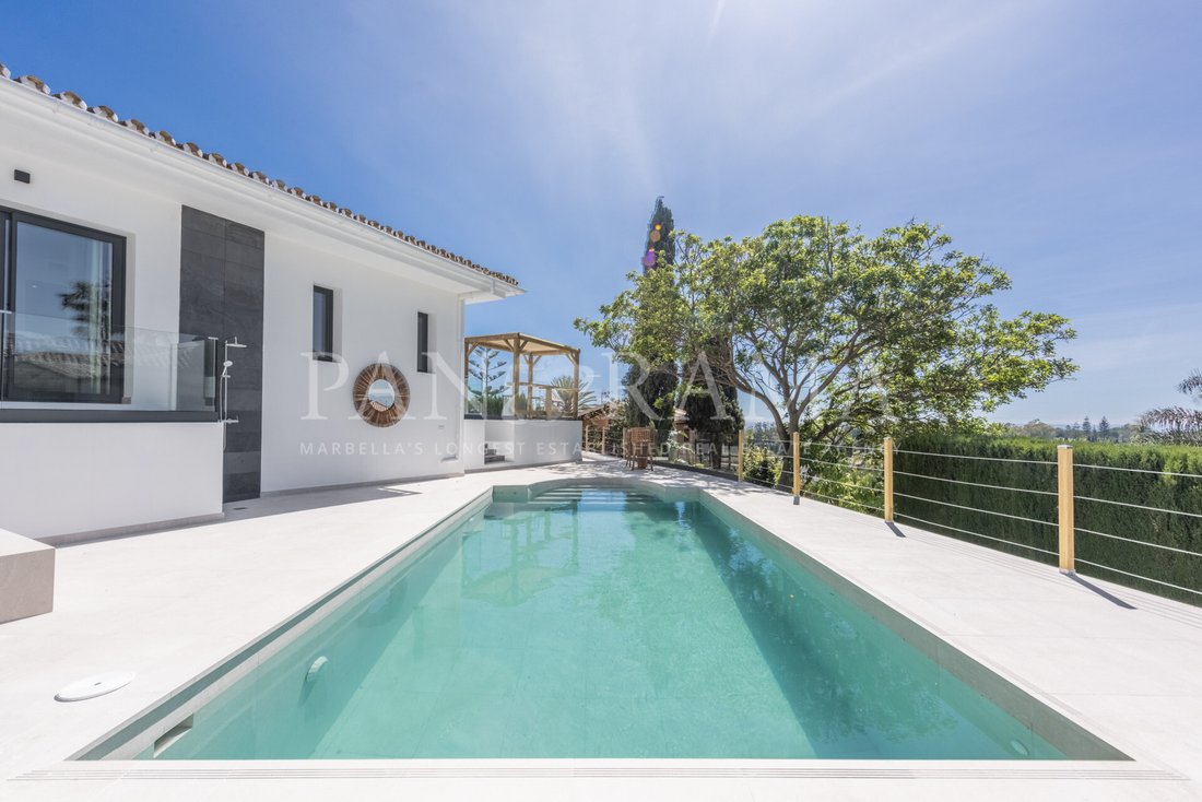 Villa in Elviria-Cabopino, Marbella, Spain 4 - 13837341