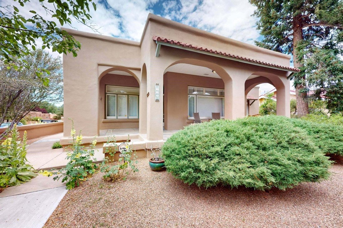 Condo in Santa Fe, New Mexico, United States 1 - 18021499