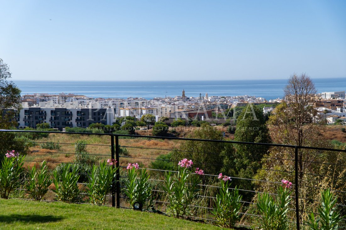Apartment in Estepona, Andalusia, Spain 5 - 16667592