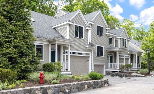 Condo in Wayland, Massachusetts, United States 1
