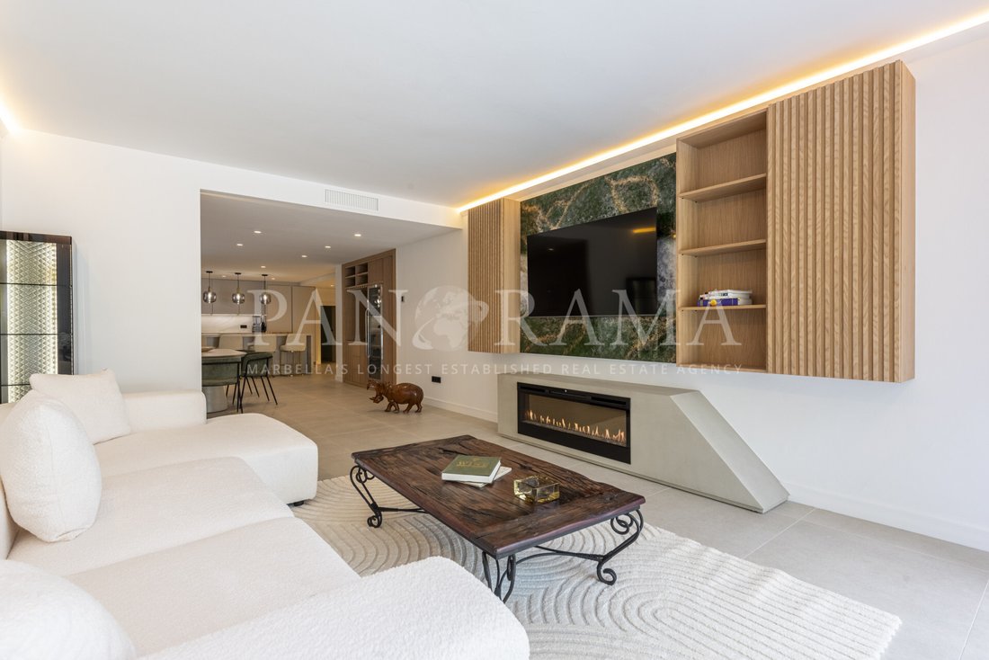 Apartment in Marbella, Andalusia, Spain 5 - 14900654