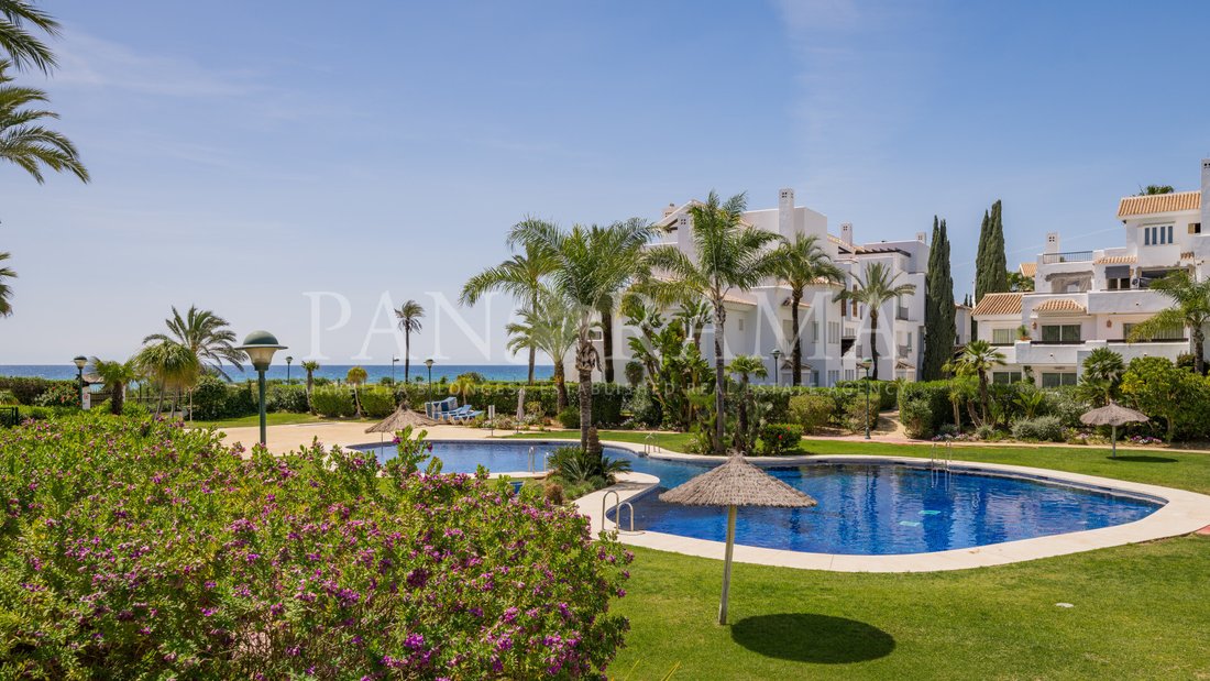 Apartment in Rio Real, Marbella, Andalusia 3 - 15438547