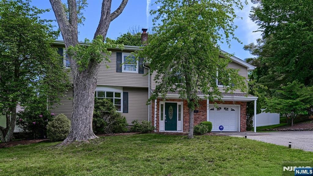 House in Wayne, New Jersey, United States 3 - 18018130