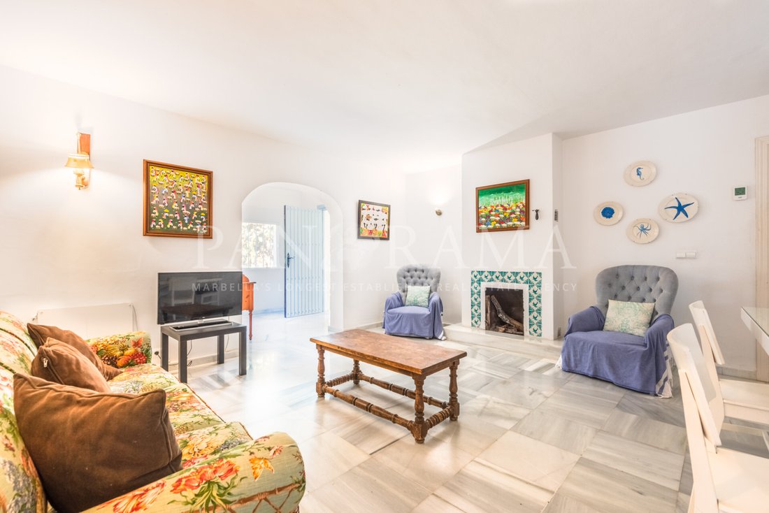 Villa in Puerto De Cabopino, Elviria-Cabopino, Marbella 2 - 12701822