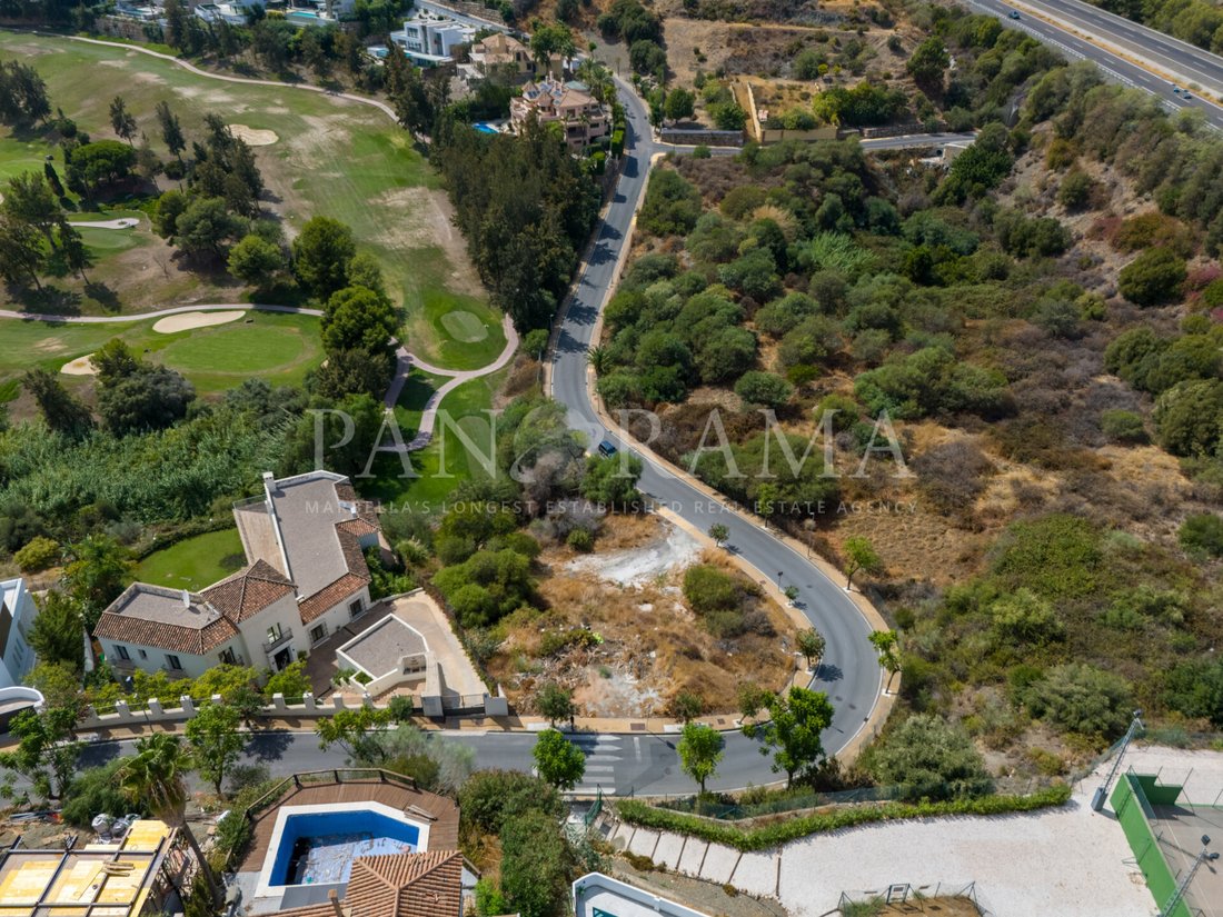 Land in Estepona, Andalusia, Spain 5 - 14873673