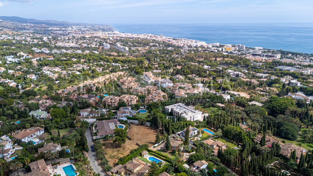 Land in Marbella, Andalusia, Spain 5 - 11224954