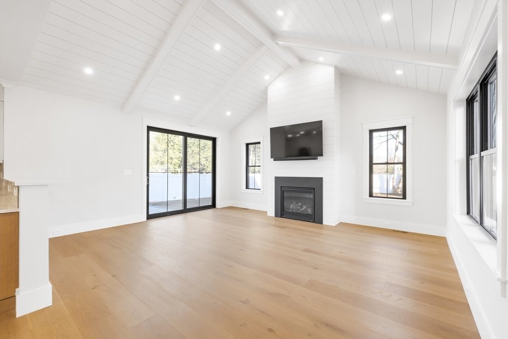 House in Wayland, Massachusetts, United States 4 - 18020918