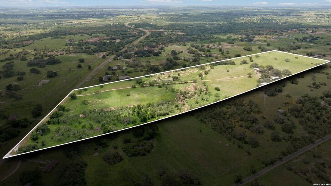 House in Floresville, Texas, United States 2 - 18020962