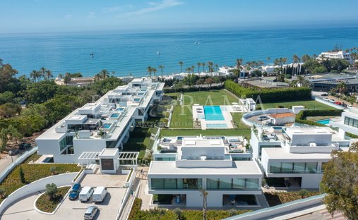 Villa in Goldene Meile, Andalusien, Spanien 1