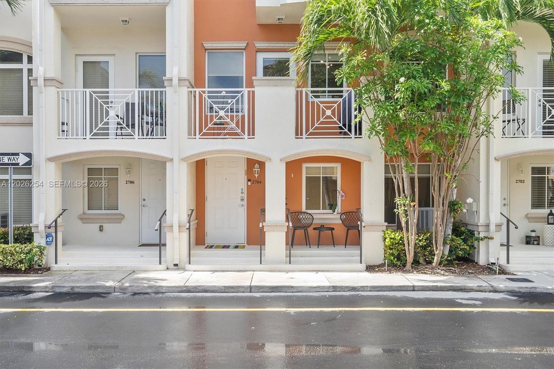 Townhouse in Golden Beach, Florida, United States 3 - 18019237
