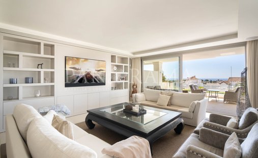 Apartamento en Nueva Andalucía, Marbella, España 1