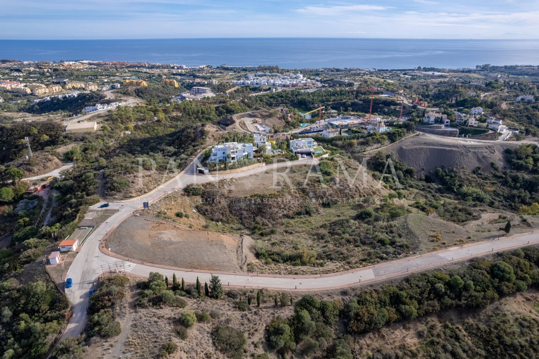 Land in Estepona, Andalusia, Spain 3 - 14341297