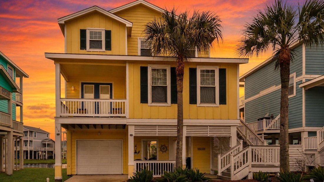 House in Galveston, Texas, United States 1 - 18020278