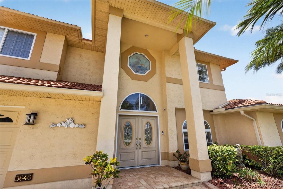 House in New Port Richey, Florida, United States 2 - 18018175