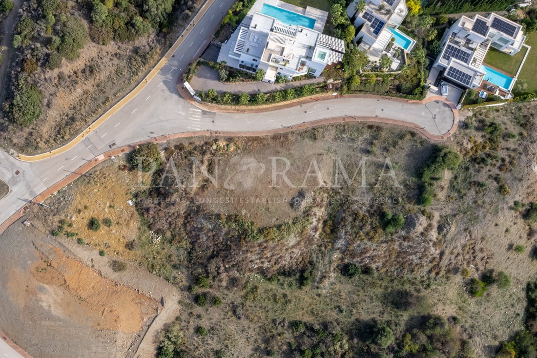 Land in Estepona, Andalusia, Spain 4 - 14341299