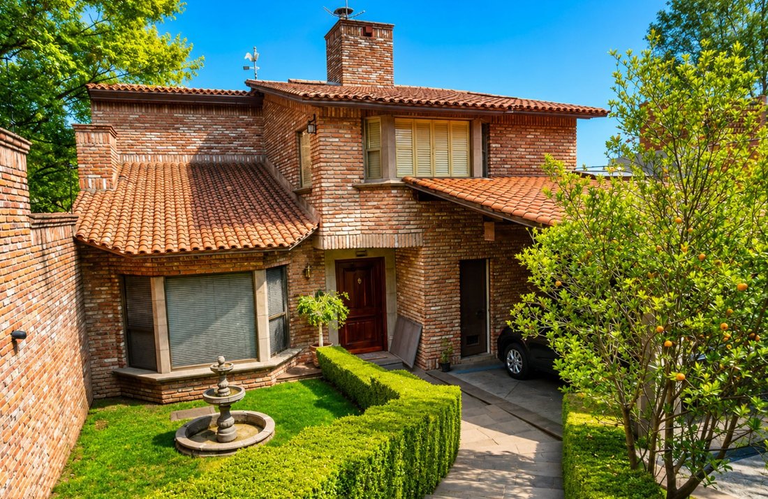 House in Mexico City, Mexico 2 - 18020654