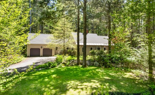 House in Newcastle, Maine, United States 1