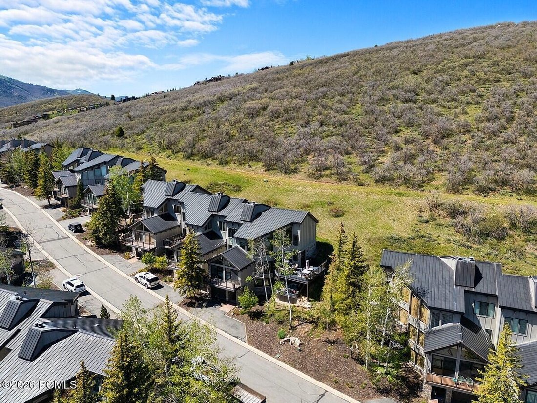 Condo in Park City, Utah, United States 4 - 18018110