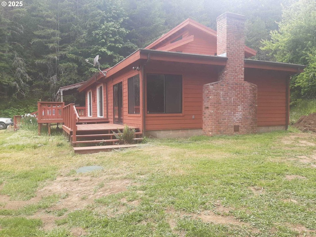 Condo in Days Creek, Oregon, United States 5 - 18019211