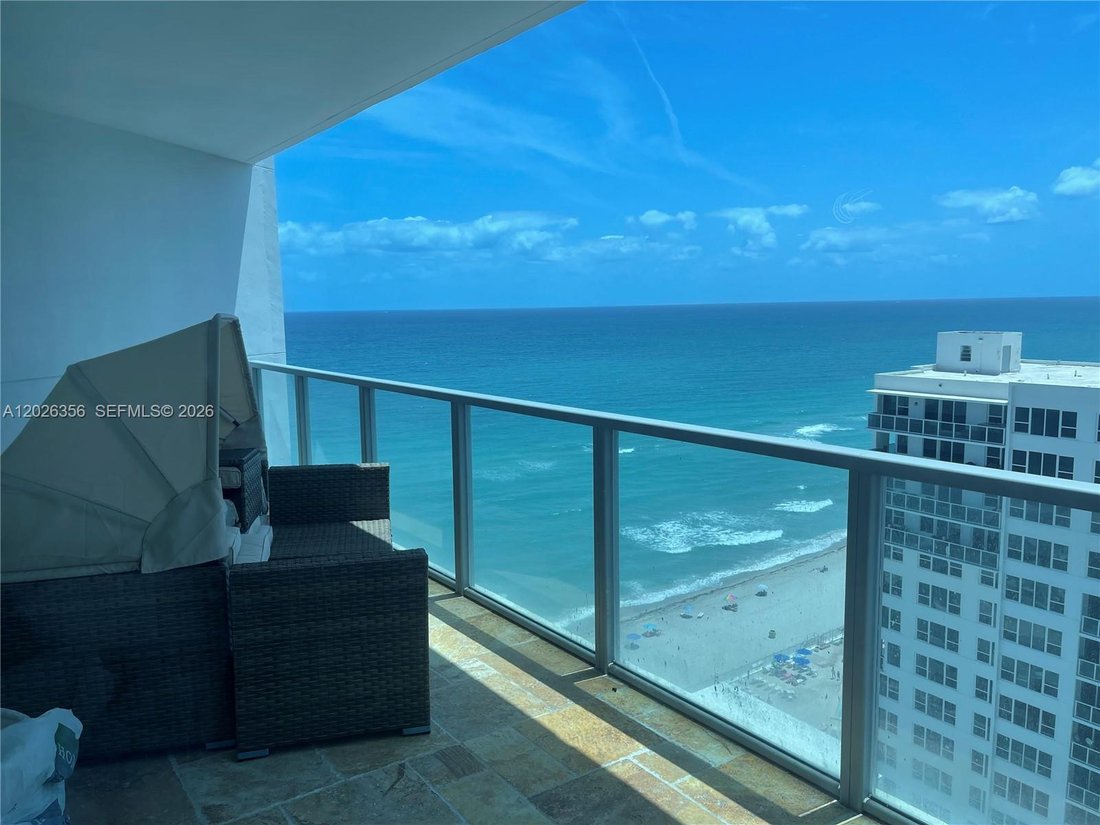 Condo in Hollywood, Florida, United States 4 - 18019236