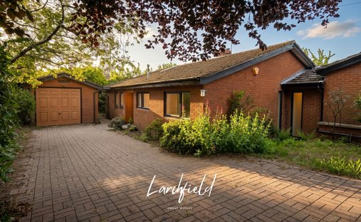Bungalow in Great Witley, England 1