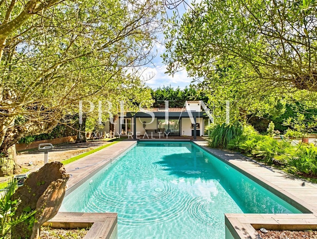 House in Anglet, Nouvelle-Aquitaine, France 1 - 18020599