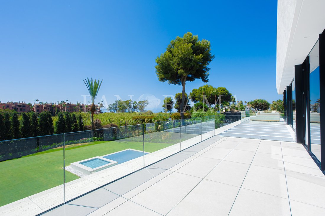 Villa in Marbella, Andalusia, Spain 3 - 16402500