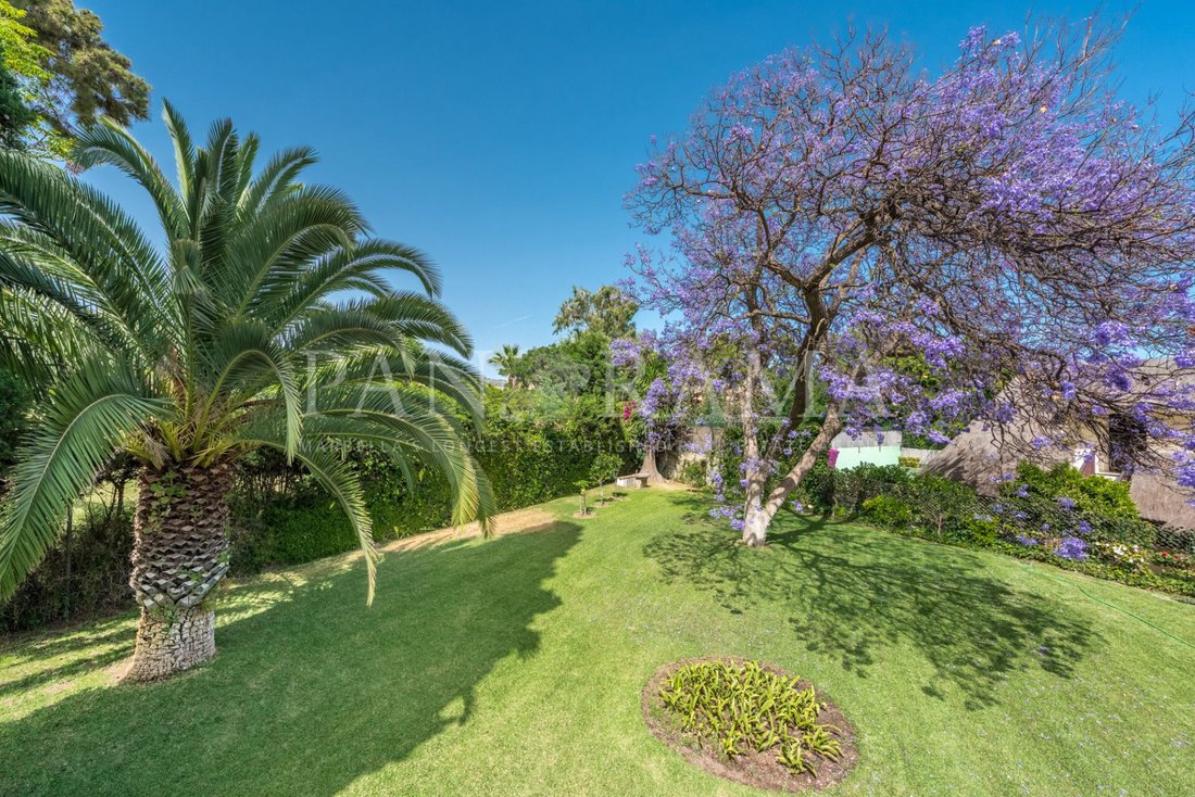 Villa in Marbella, Andalusia, Spain 3 - 15921174