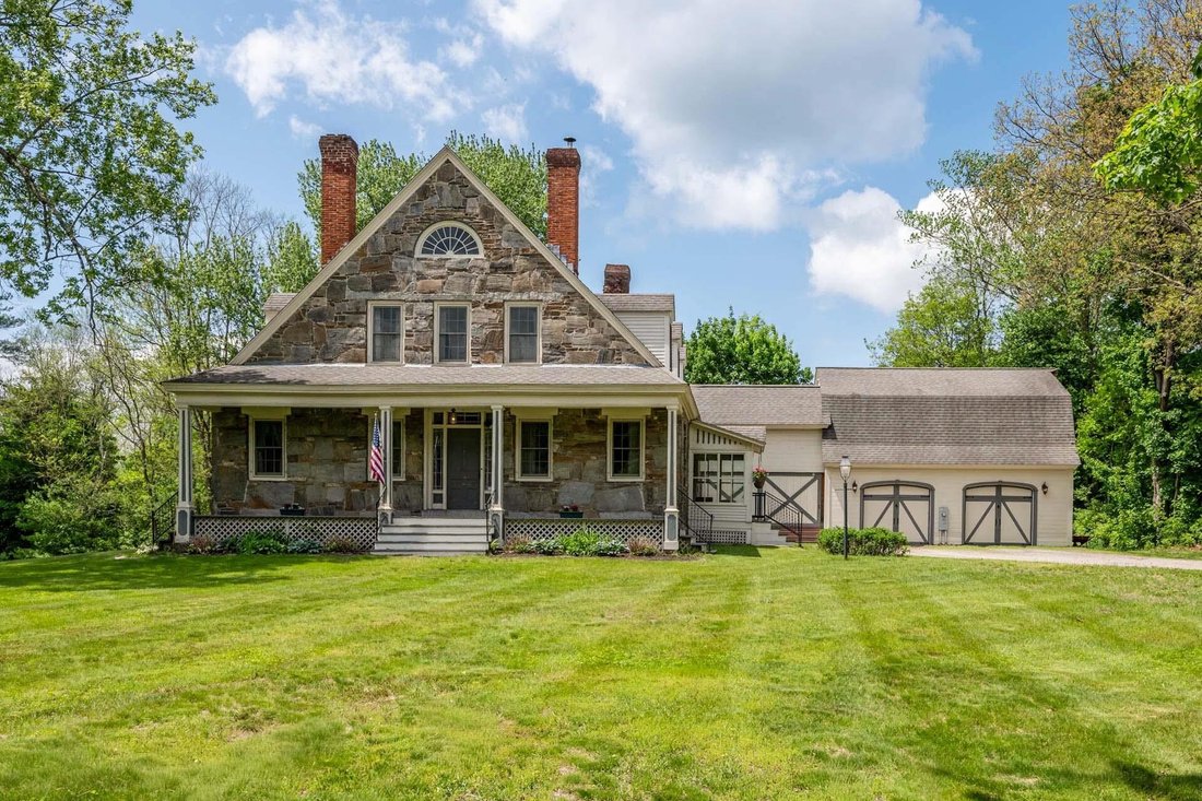 House in Charlestown, New Hampshire, United States 1 - 18020877