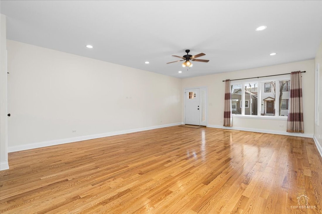 House in Chicago, Illinois, United States 4 - 18020359