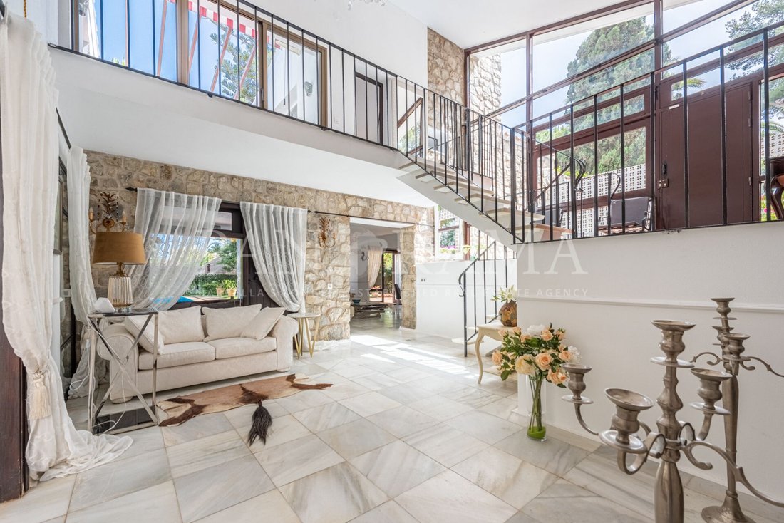 Villa in Marbella, Andalusia, Spain 2 - 15921174