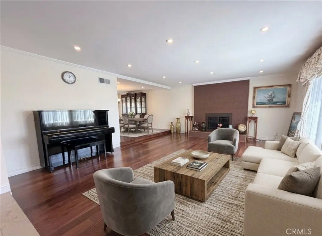 House in Whittier, California, United States 3 - 17686219