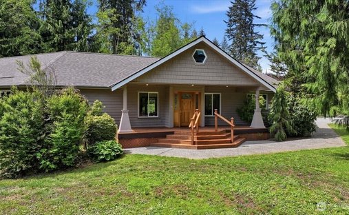 House in Arlington, Washington, United States 1