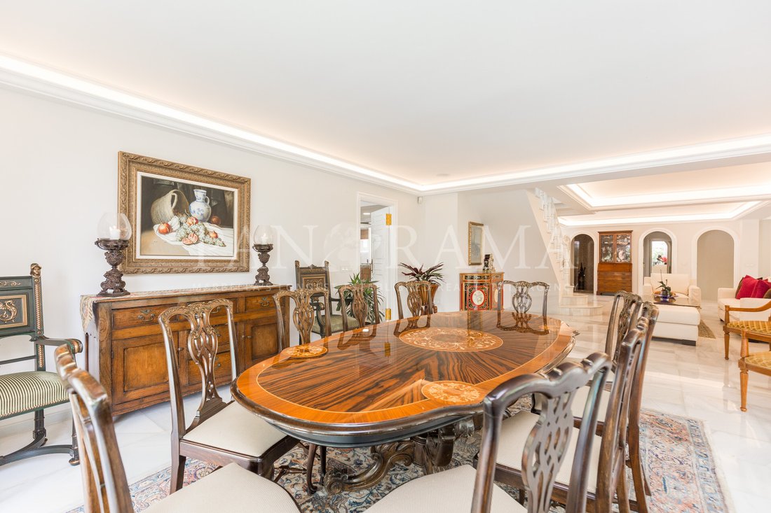 Villa in Rio Real, Marbella, Andalusia 4 - 10566186