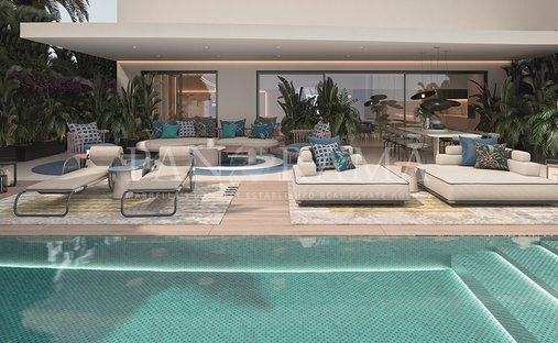 Villa in Elviria-Cabopino, Marbella, Spain 1
