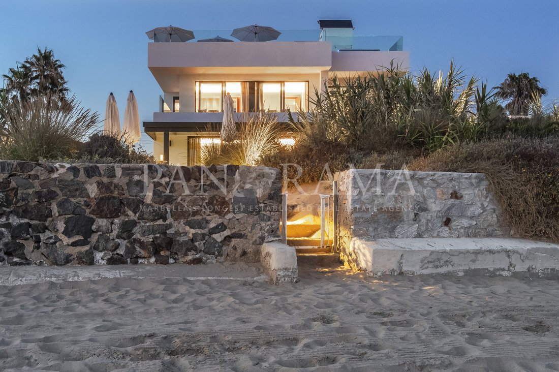 Villa in Marbella, Andalusia, Spain 1 - 11710101