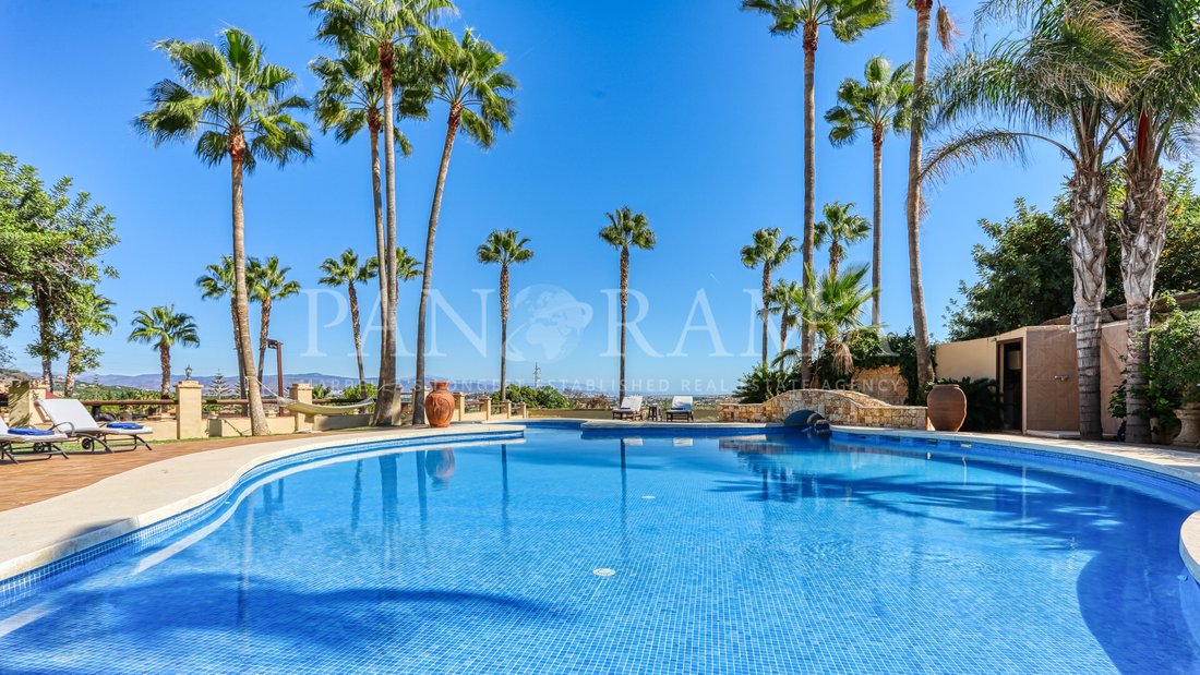 Villa in Alhaurin de la Torre, Andalusia, Spain 2 - 10566099