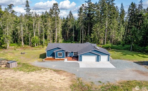 House in Anacortes, Washington, United States 1