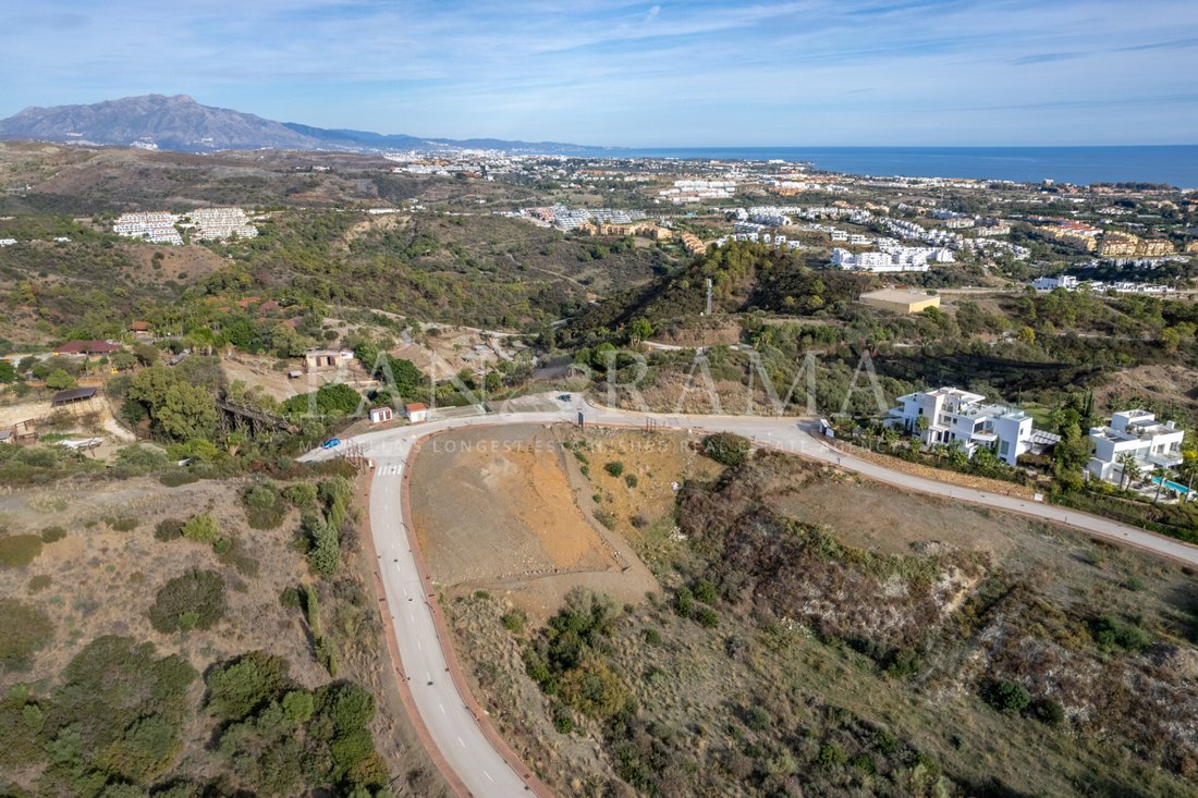 Land in Estepona, Andalusia, Spain 5 - 14341297