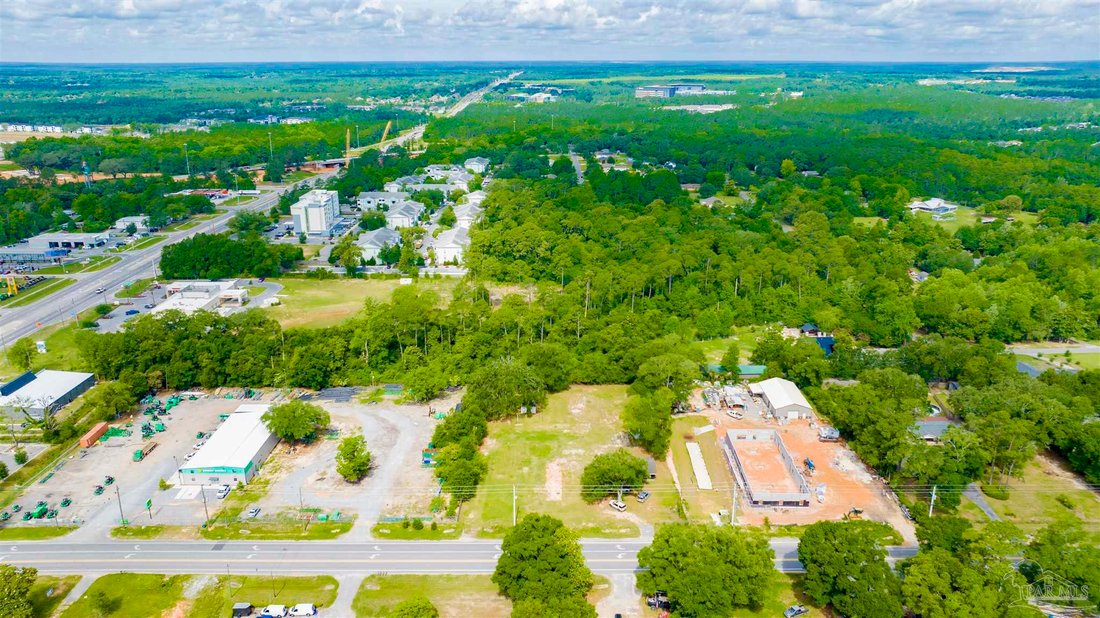 Land in Pensacola, Florida, United States 4 - 18018236