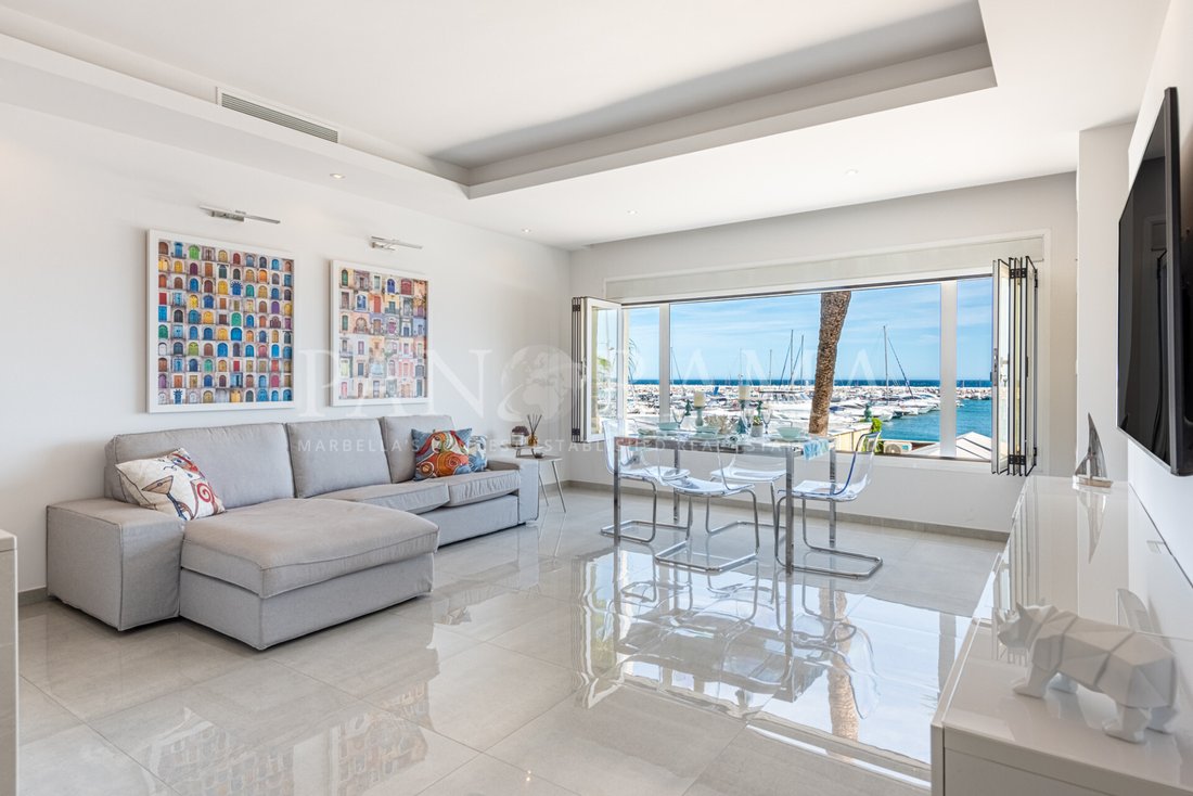 Apartment in Puerto Banus, Marbella, Spain 2 - 13886750