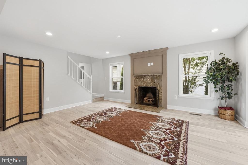 House in Fairfax, Virginia, United States 5 - 18021124