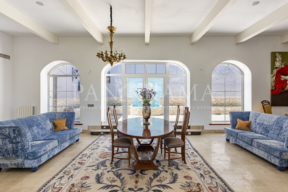 Villa in La Quinta, Benahavis, Andalusia 2 - 10566724