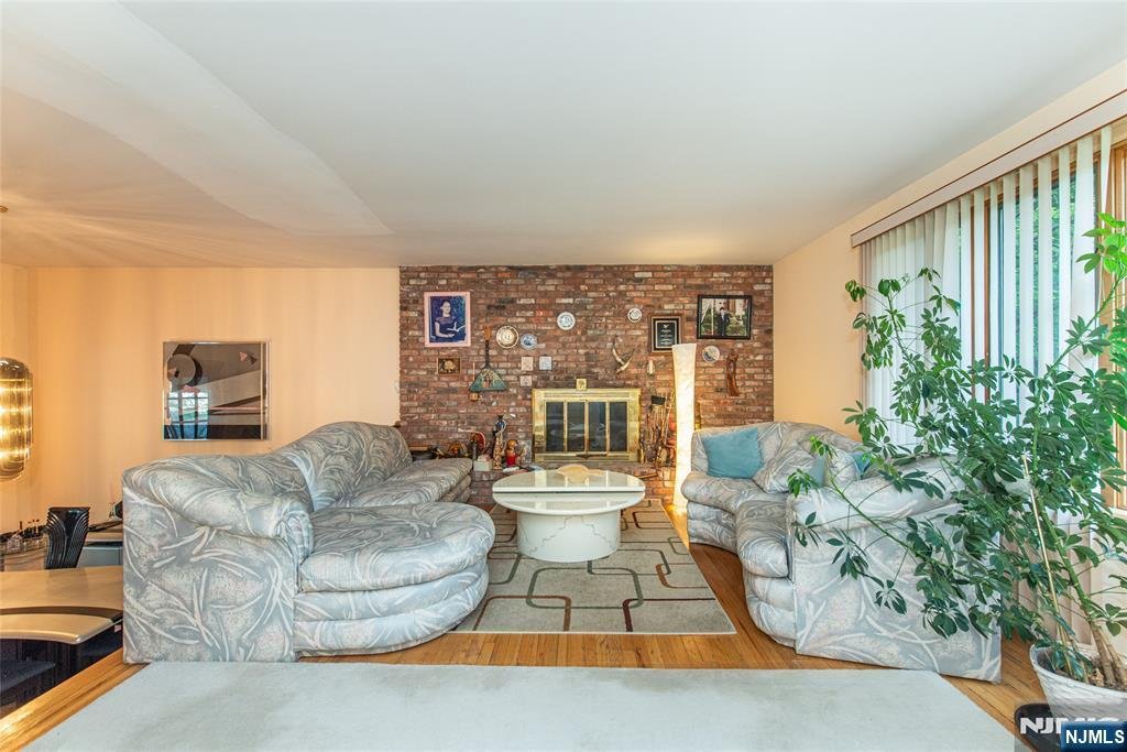 House in Wayne, New Jersey, United States 4 - 18018237