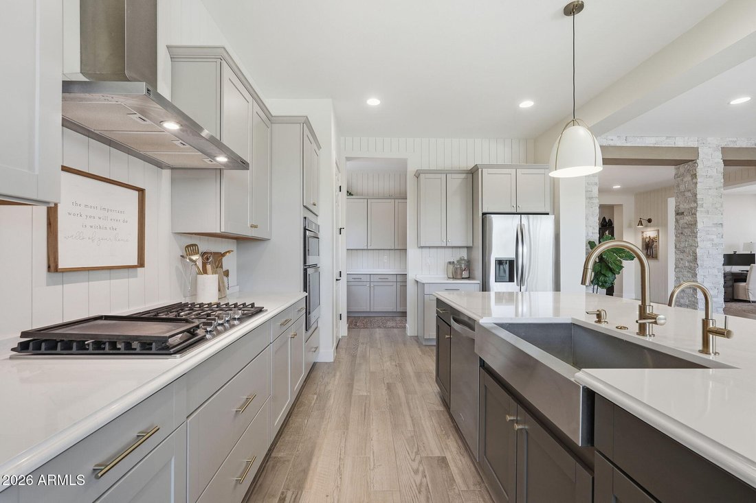 House in Mesa, Arizona, United States 3 - 18018696