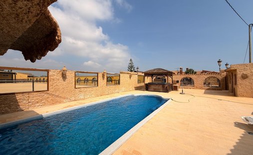 Landhaus in Beal, Cartagena, Spanien 1