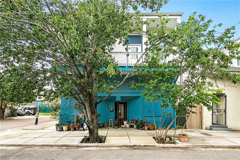 New Orleans, Louisiana, United States 2 - 18019501